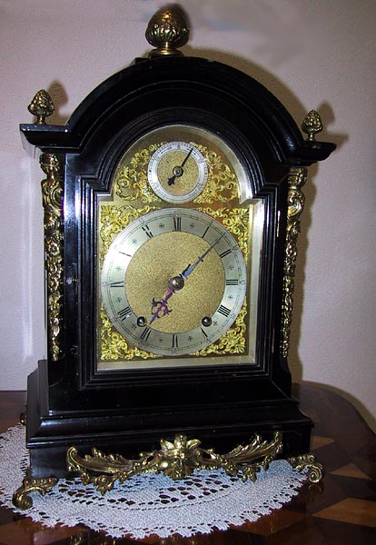 Bracket Clock